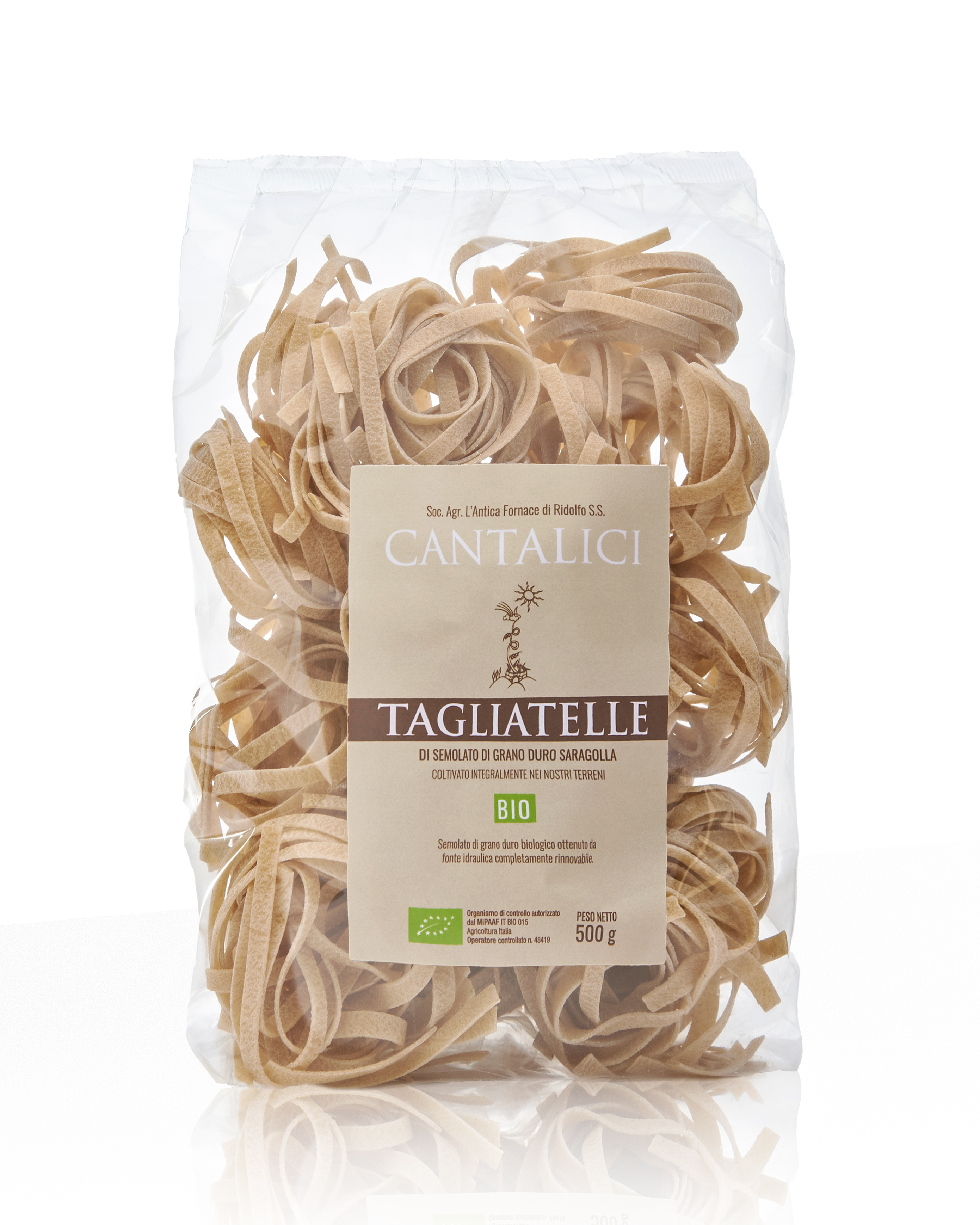 Tagliatelle pasta made with ancient wheat Saragolla Cantalici
